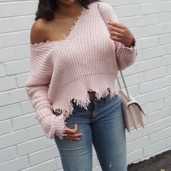 Elan Pink distressed sweater - Picture 1 of 3